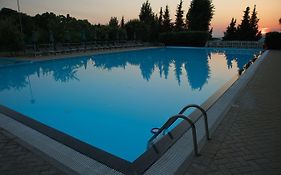 Villaggio Turistico Camping Il Fontino